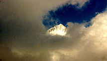 4 juli - Toppen i moln
